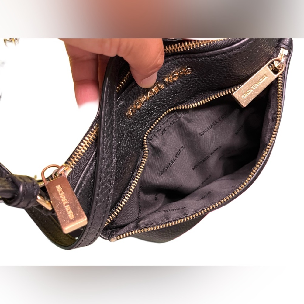 Michael Kors pebbled Faux Leather Black Crossbody Bag GUC - Picture 13 of 16